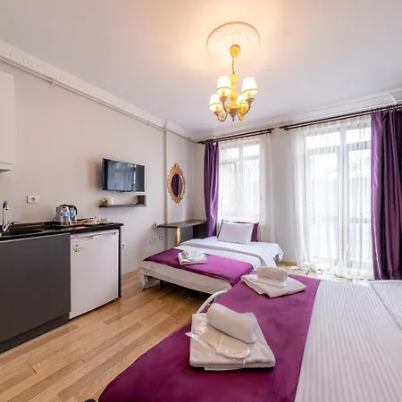 Deluxe Apart By Frame *