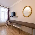 Deluxe Apart By Frame Apartment