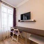 Deluxe Apart By Frame Apartment *